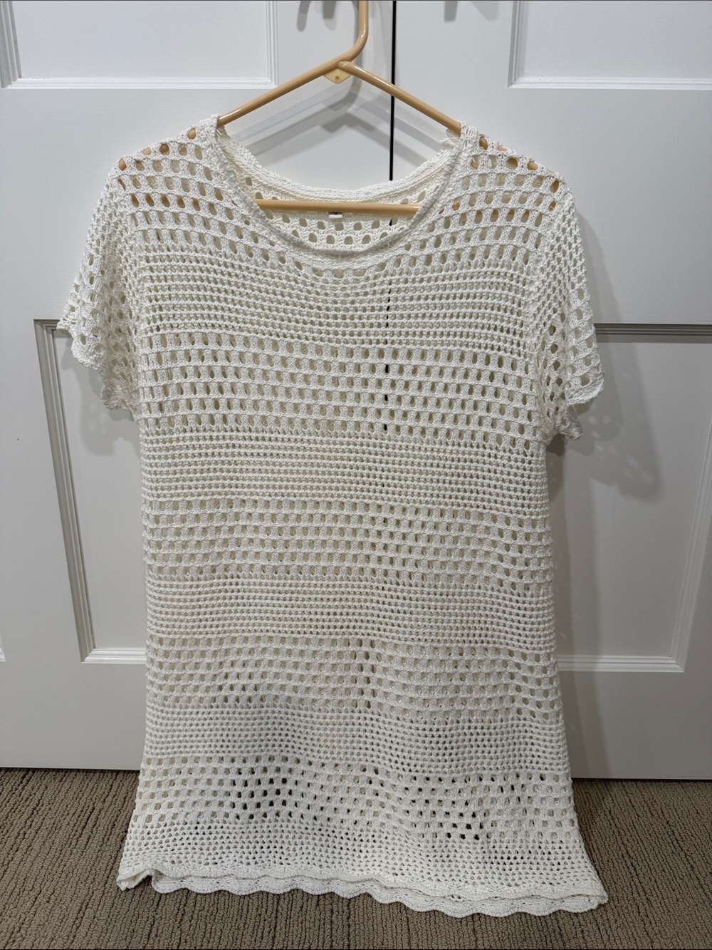 Amazon Women's Cream Crochet Short Sleeve Tunic